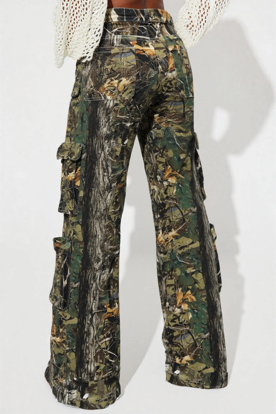 Camouflage Multi Pocket Utility Jeans